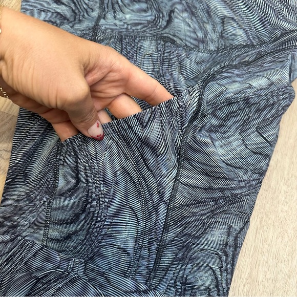 Lululemon Fast and Free Tight 25" Nulux Dimensional Icing Blue Multi - Picture 10 of 12